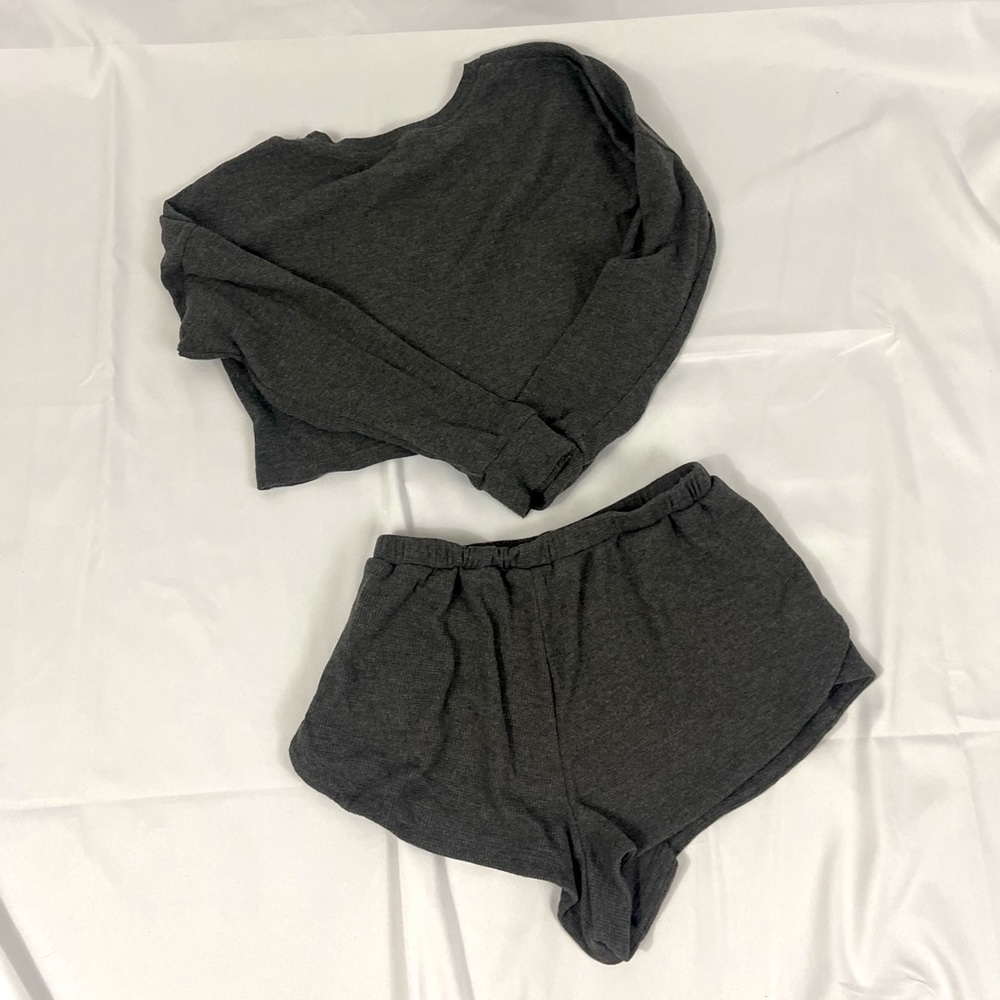 Grey Sleep Set - Picture 2 of 2